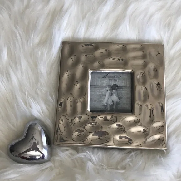 Picture Frame Silver Tone 6.5 x 6.5 Pebble Effect Modern Accent Piece Home Decor - Picture 2 of 4